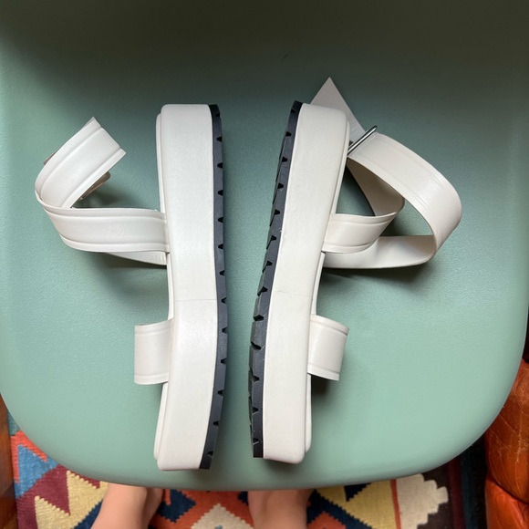 NWOT zara platform sandals 10/41 - Picture 6 of 7